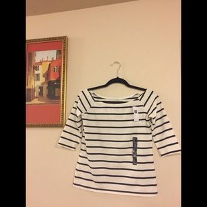 GAP shirt